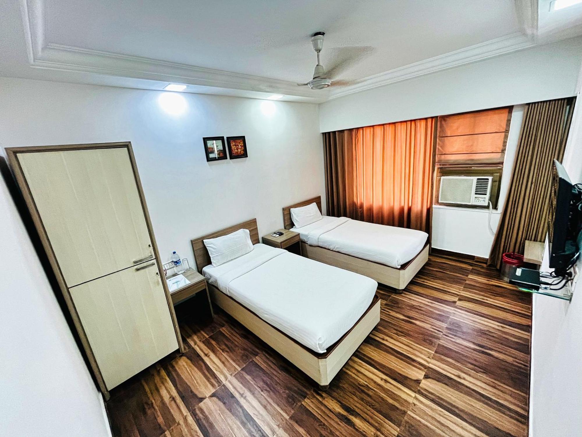 Maxxvalue - Service Apartment Marol مومباي المظهر الخارجي الصورة